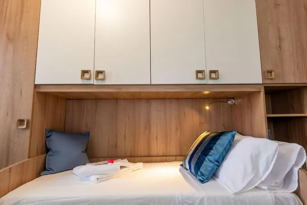 Apartmán Casa Lidia In Zona Strategica Janov
